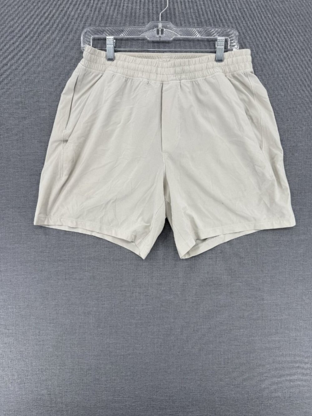Lululemon Athletic Shorts Mens L 7" Cream Drawstring Zip Pocket LM7B80S